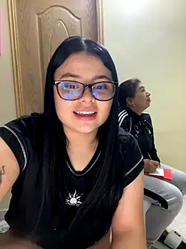 alissonfernandez  online show from 11.17.25