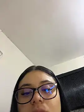 Snapshot of alissonfernandez_ chatting on 05.06.26 alissonfernandez online show from 05.06.26