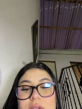 Snapshot of alissonfernandez_ chatting on 05.10.26 alissonfernandez online show from 05.10.26