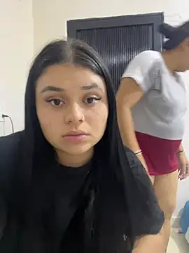 Snapshot of alissonfernandez_ chatting on 06.10.26 alissonfernandez online show from 06.10.26