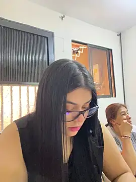 Snapshot of alissonfernandez_ chatting on 06.26.26 alissonfernandez online show from 06.26.26