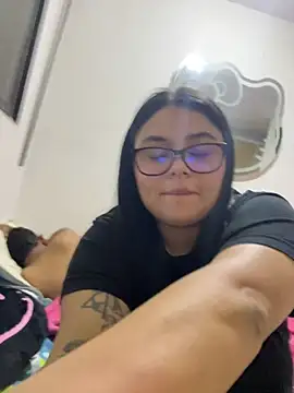 Snapshot of alissonfernandez_ chatting on 07.05.26 alissonfernandez online show from 07.05.26