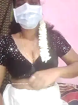 Snapshot of Villageammu18 chatting on 01.15.26 Villageammu18 online show from 01.15.26