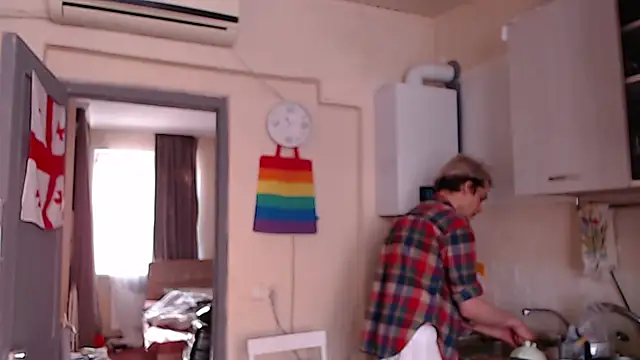 ShineMax18 online show from 12.06.24