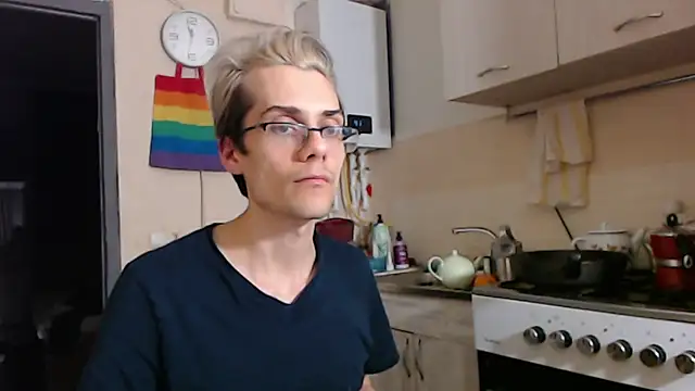 ShineMax18 online show from 12.09.24