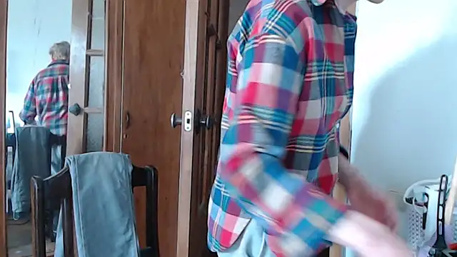 ShineMax18 online show from 01.20.25