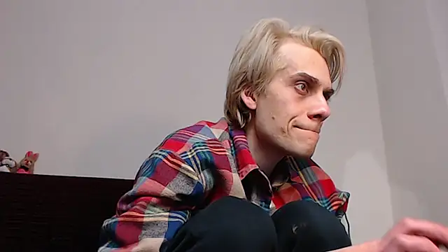 ShineMax18 online show from 02.12.25