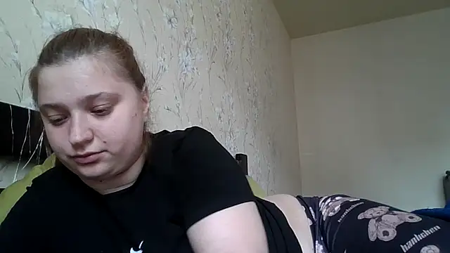 kila lo online show from 04.29.26