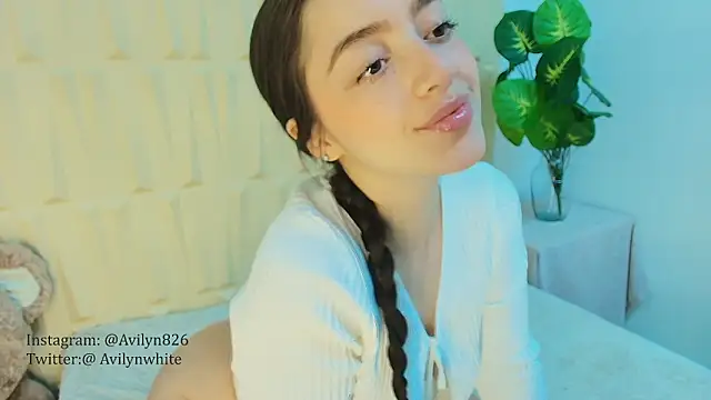 Snapshot of irina-v chatting on 02.21.26 irina-v online show from 02.21.26