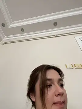 Dreamy Kitty online show from 01.30.25