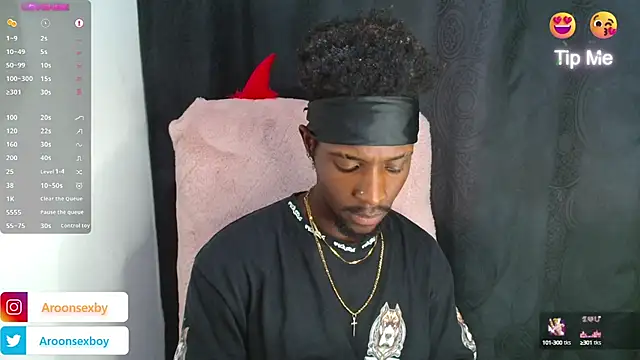 Snapshot of Aroonpapisex chatting on 09.28.25 Aroonpapisex online show from 09.28.25