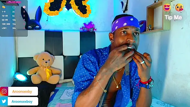 Snapshot of Aroonpapisex chatting on 02.03.26 Aroonpapisex online show from 02.03.26