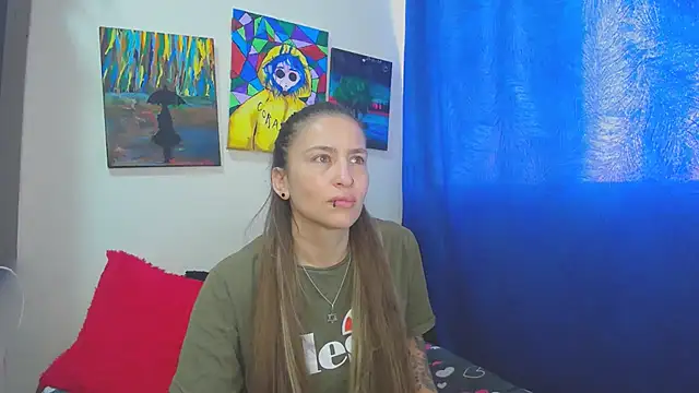 Snapshot of Leyla_Horny_Bg chatting on 11.11.25 Leyla Horny Bg online show from 11.11.25