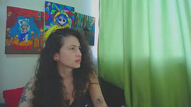 Snapshot of Leyla_Horny_Bg chatting on 12.03.25 Leyla Horny Bg online show from 12.03.25