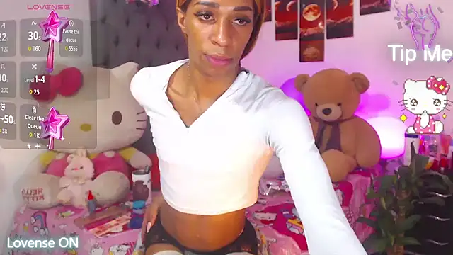 lucianadolll online show from 04.24.26