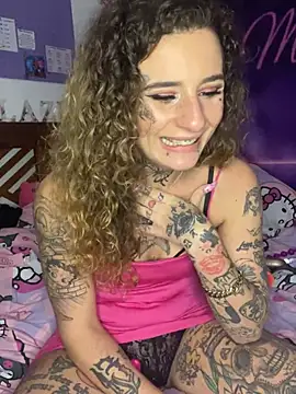 BlazyKitsune- online show from 01.02.25