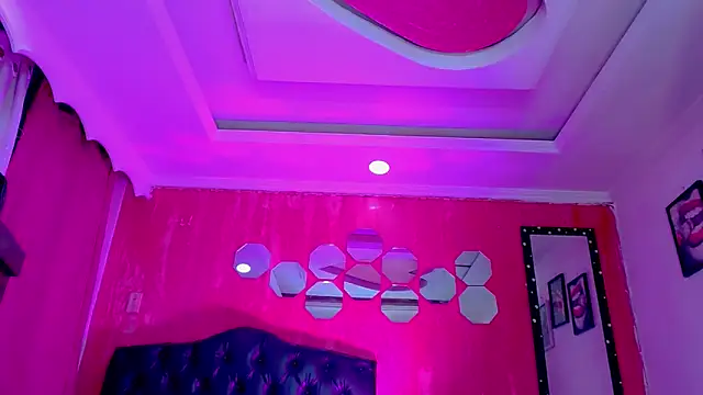 Snapshot of TiffanyMackensyy chatting on 02.22.26 TiffanyMackensyy online show from 02.22.26