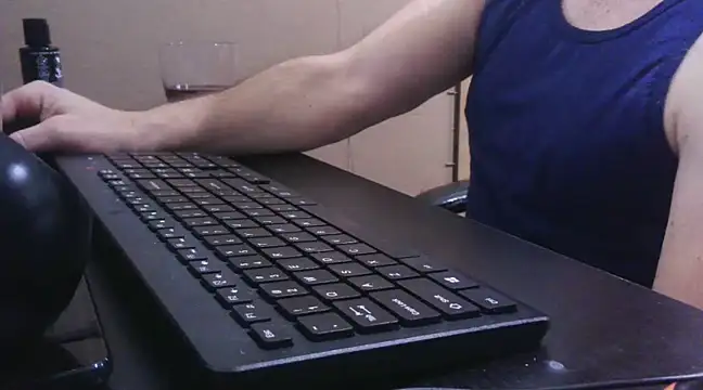 Snapshot of LARawAlways2 chatting on 02.01.25 LARawAlways2 online show from 02.01.25