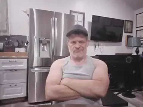 Snapshot of LARawAlways2 chatting on 03.03.25 LARawAlways2 online show from 03.03.25