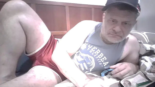 Snapshot of LARawAlways2 chatting on 09.23.25 LARawAlways2 online show from 09.23.25