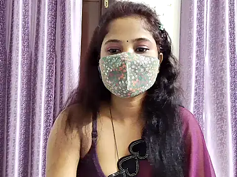 Snapshot of samosa73 chatting on 09.27.25 samosa73 online show from 09.27.25