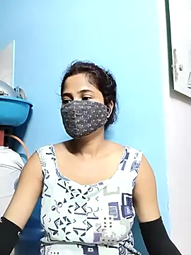 Snapshot of samosa73 chatting on 10.05.25 samosa73 online show from 10.05.25