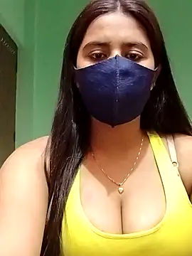 Snapshot of lovely-tanu chatting on 12.14.24 lovely-tanu online show from 12.14.24