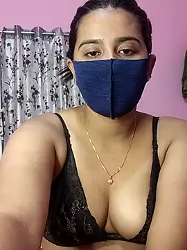 Snapshot of lovely-tanu chatting on 01.10.25 lovely-tanu online show from 01.10.25