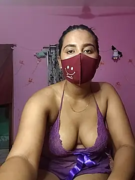 Snapshot of lovely-tanu chatting on 09.25.25 lovely-tanu online show from 09.25.25
