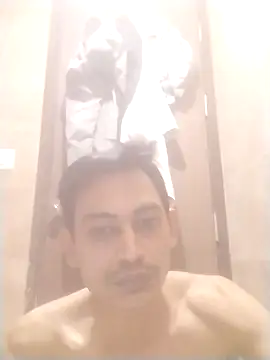 Snapshot of jenilmax chatting on 01.11.25 jenilmax online show from 01.11.25