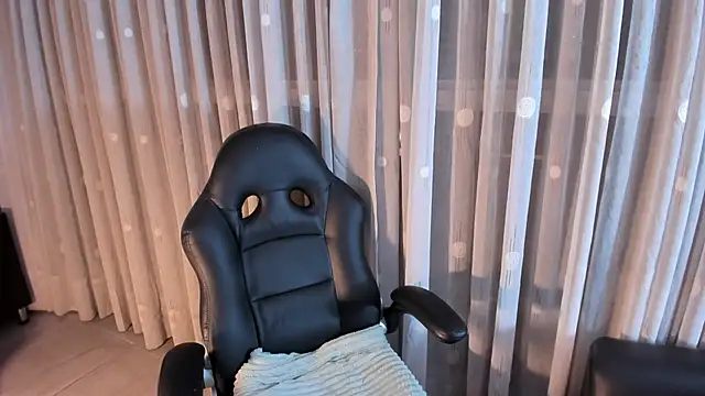 RAVENDIPAUL online show from 10.22.25