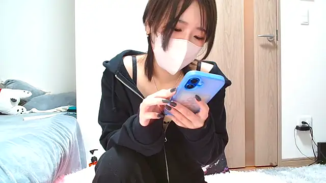 Snapshot of rei_0180 chatting on 01.30.25 rei 0180 online show from 01.30.25