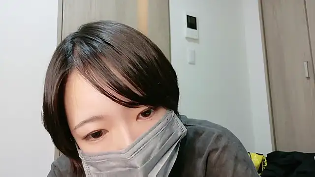 Snapshot of rei_0180 chatting on 09.20.25 rei 0180 online show from 09.20.25