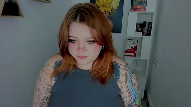 MoonLghte online show from 11.21.25