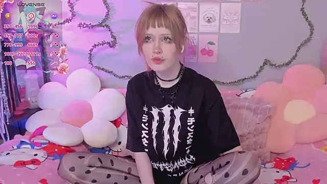 EvaStevs online show from 04.29.26
