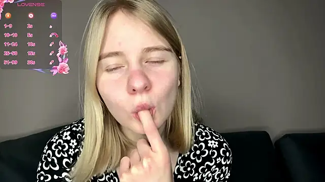 OdelinaFicken online show from 03.16.26