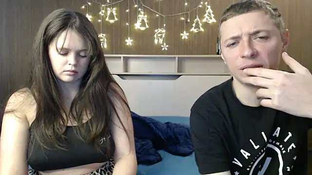 Snapshot of Karry-SEX chatting on 02.21.25 Karry-SEX online show from 02.21.25