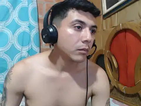 Snapshot of Horny_dirty_boy chatting on 12.11.24 Horny dirty boy online show from 12.11.24