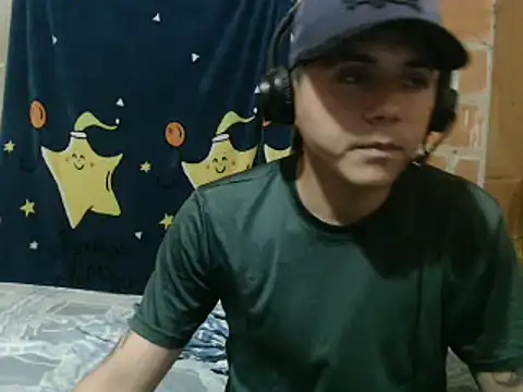 Snapshot of Horny_dirty_boy chatting on 01.06.25 Horny dirty boy online show from 01.06.25