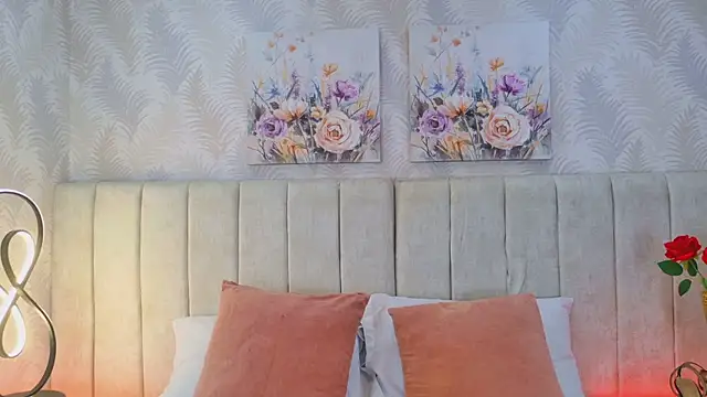 MeganCruzGB online show from 12.22.25