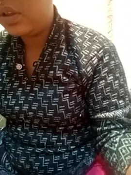 Snapshot of Super-Couple chatting on 12.22.25 Super-Couple online show from 12.22.25