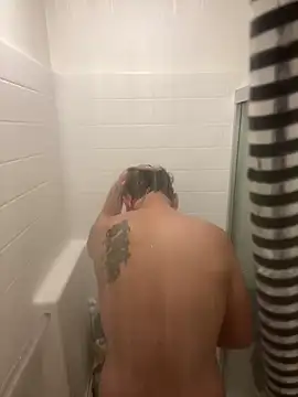 Snapshot of 2Fly4Guy chatting on 12.21.24 2Fly4Guy online show from 12.21.24