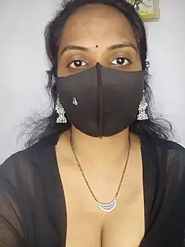 Snapshot of Choclet_bhabhi chatting on 01.02.25 Choclet bhabhi online show from 01.02.25