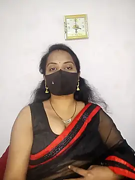 Snapshot of Choclet_bhabhi chatting on 01.04.25 Choclet bhabhi online show from 01.04.25