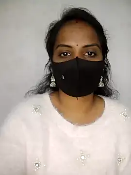 Snapshot of Choclet_bhabhi chatting on 01.10.25 Choclet bhabhi online show from 01.10.25