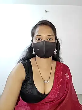 Snapshot of Choclet_bhabhi chatting on 02.01.25 Choclet bhabhi online show from 02.01.25