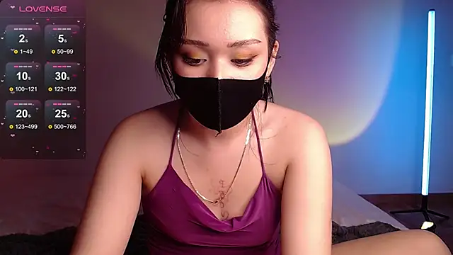 Snapshot of Mellovely chatting on 12.07.24 Mellovely online show from 12.07.24
