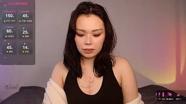 Snapshot of Mellovely chatting on 12.15.24 Mellovely online show from 12.15.24