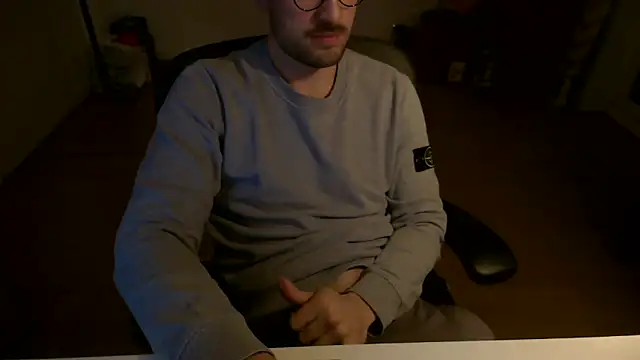 Snapshot of taallguyy_196 chatting on 02.05.26 taallguyy 196 online show from 02.05.26