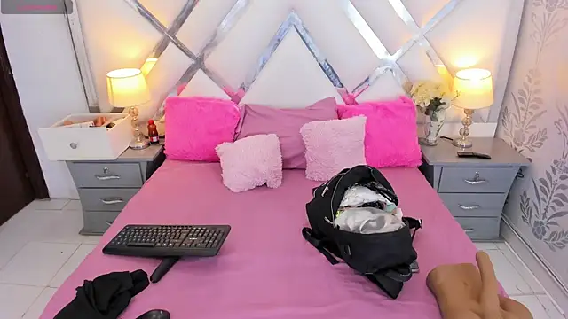khloeblake online show from 07.18.26